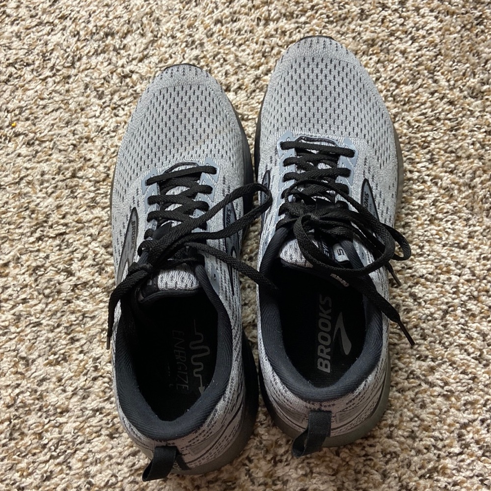 BROOKS LEVITATE 5.0